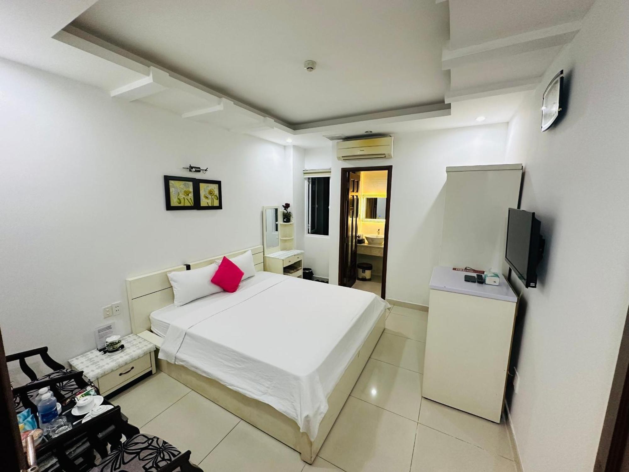 Redflower Hotel Ho Şi Min Dış mekan fotoğraf