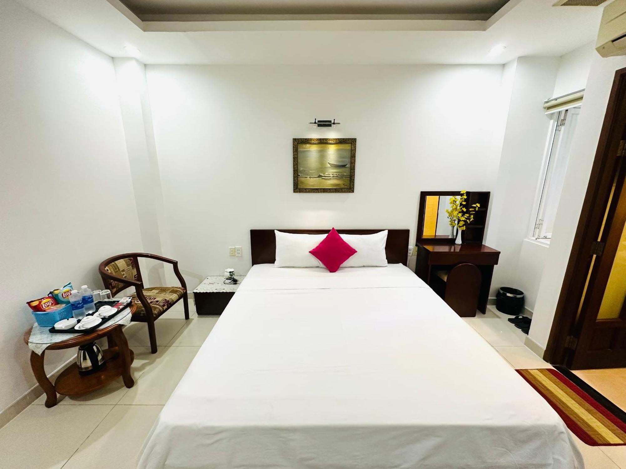 Redflower Hotel Ho Şi Min Dış mekan fotoğraf