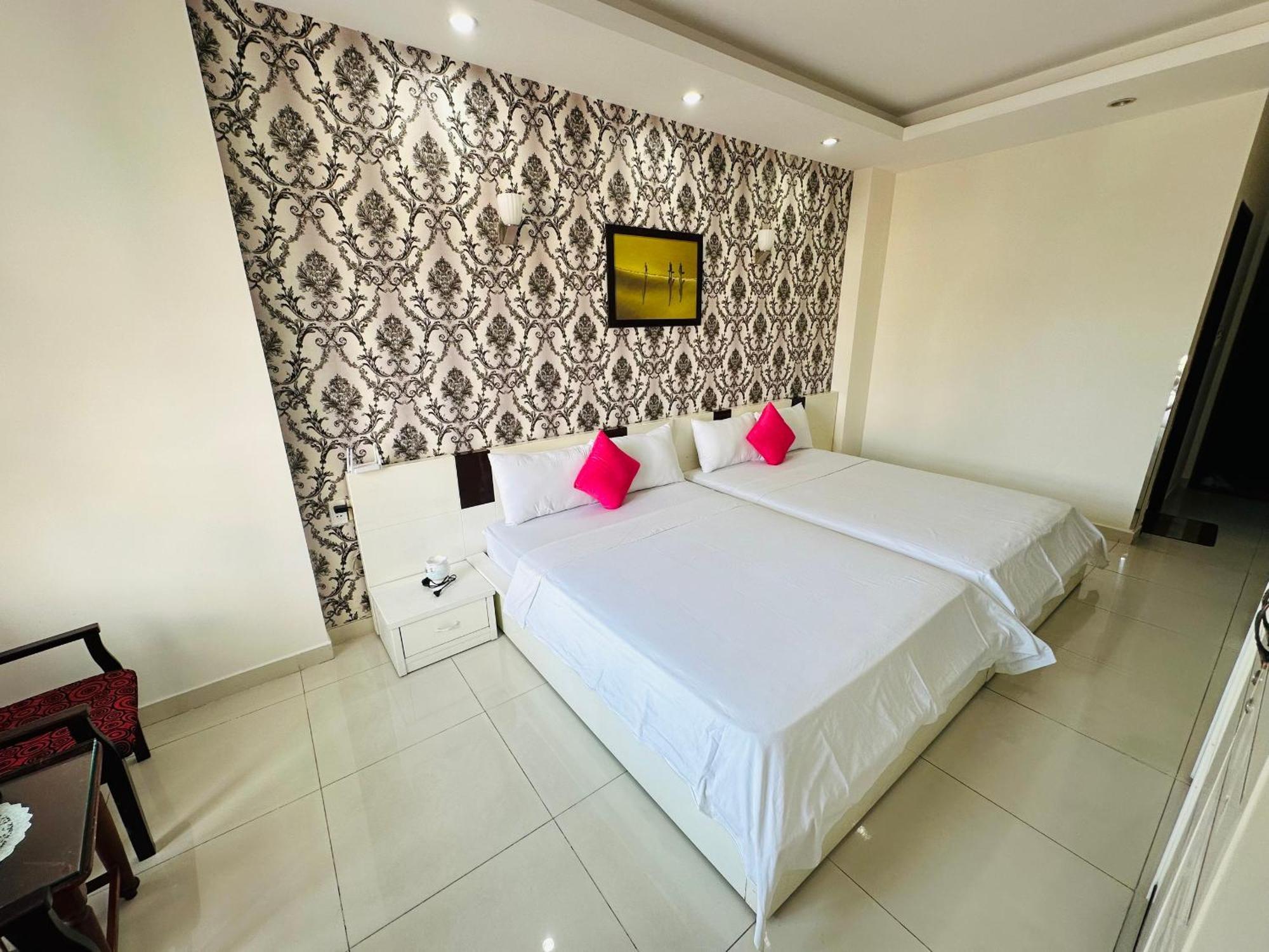 Redflower Hotel Ho Şi Min Dış mekan fotoğraf