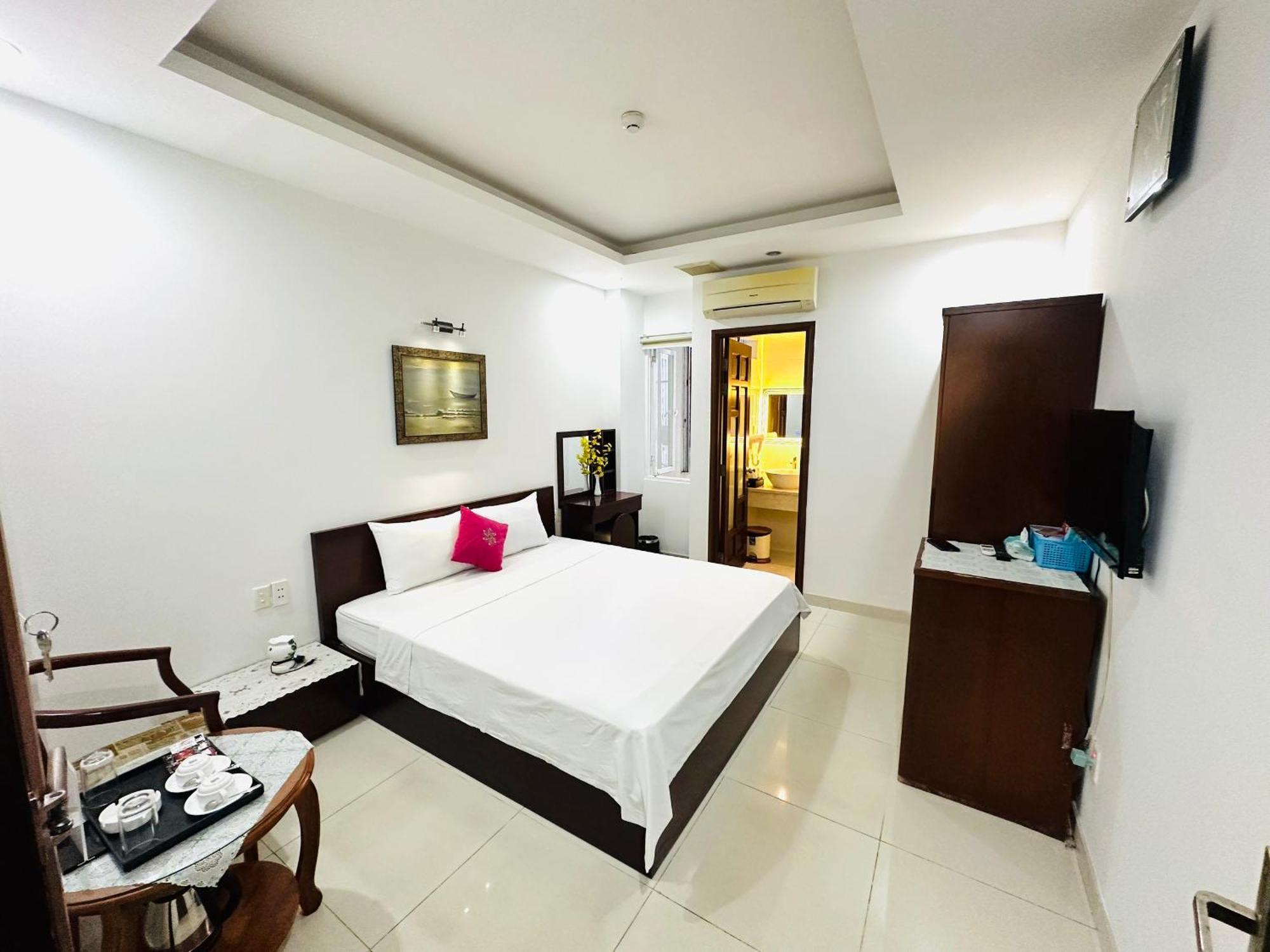 Redflower Hotel Ho Şi Min Dış mekan fotoğraf