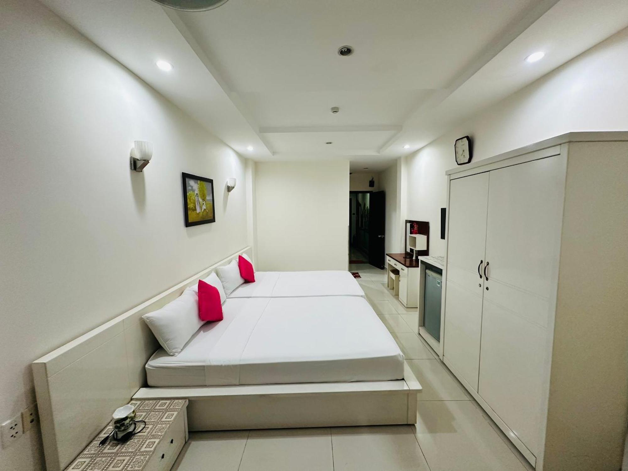 Redflower Hotel Ho Şi Min Dış mekan fotoğraf