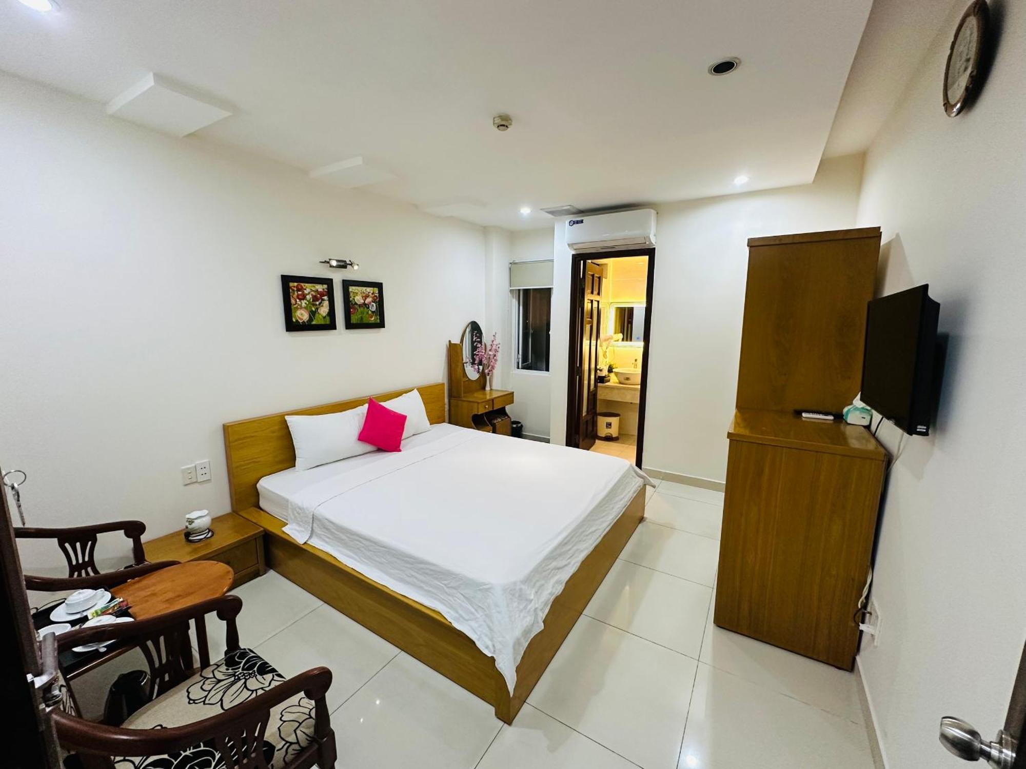 Redflower Hotel Ho Şi Min Dış mekan fotoğraf