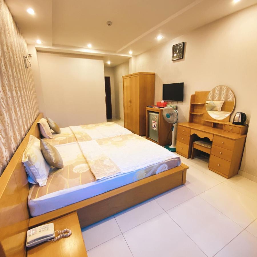 Redflower Hotel Ho Şi Min Dış mekan fotoğraf