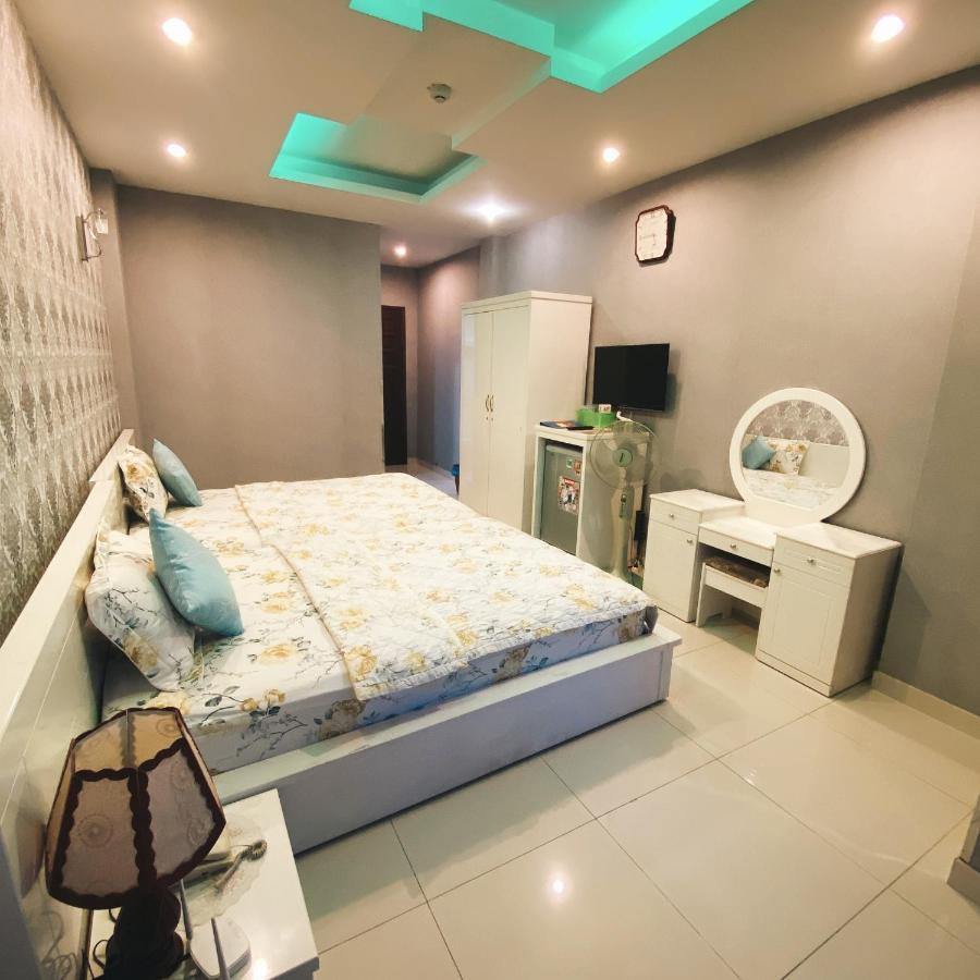 Redflower Hotel Ho Şi Min Dış mekan fotoğraf